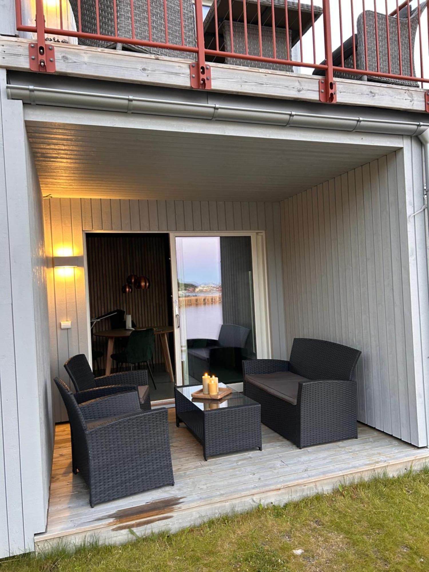 #Lofoten Leilighet Ved Sjoen Ballstad Exterior photo